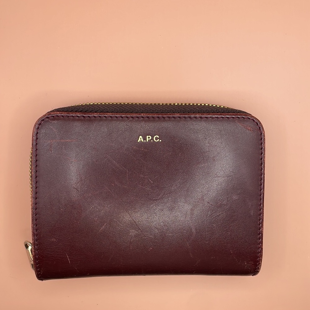 A.P.C. Emmanuelle Compact Wallet vino red